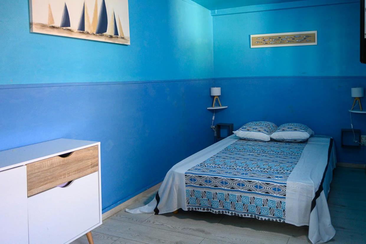 Les Bungalows Meubles Du Pharest Sainte-Suzanne Екстериор снимка